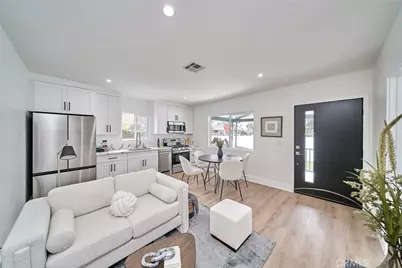 1147 W 39th, Los Angeles, CA 90037 - Photo 4