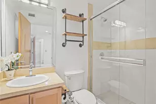 702 10th, Hermosa Beach, CA 90254 - Photo 32