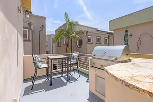 702 10th, Hermosa Beach, CA 90254 - Photo 12