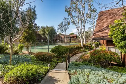 1315 Stonewood Court, San Pedro, CA 90732 - Photo 34
