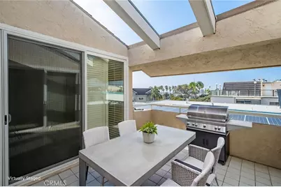 428 Esplanade #302, Redondo Beach, CA 90277 - Photo 16