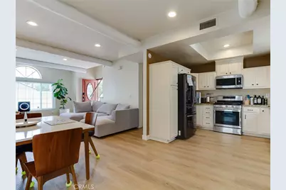 2703 Huntington Lane #A, Redondo Beach, CA 90278 - Photo 10
