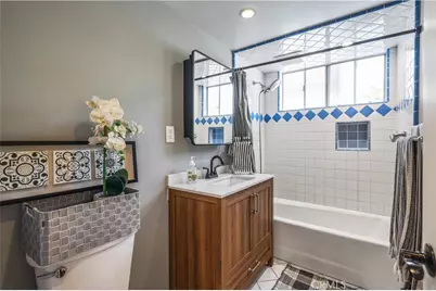 1721 Bardale Avenue, San Pedro, CA 90731 - Photo 22