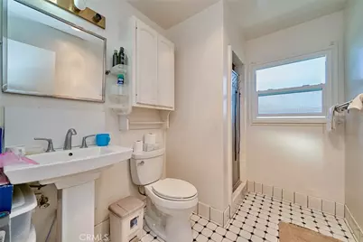 21901 Ladeene Avenue, Torrance, CA 90503 - Photo 16