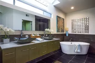 690 Harbor St, Venice, CA 90291 - Photo 22