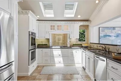 910 Calle Miramar, Redondo Beach, CA 90277 - Photo 20