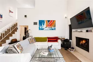 432 S Hamel Rd, Los Angeles, CA 90048 - Photo 1