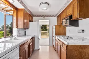 4802 Elkridge Dr, Rolling Hills Estates, CA 90275 - Photo 14