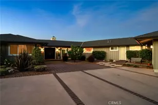 17 Bronco Dr, Rancho Palos Verdes, CA 90275 - Photo 2