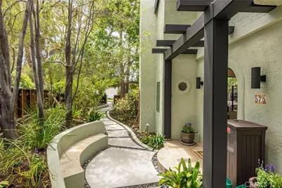 575 24th Street, Hermosa Beach, CA 90254 - Photo 1