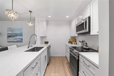 5257 Radford Ave #101, Valley Village, CA 91607 - Photo 6