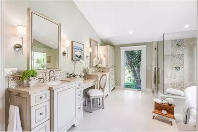 2704 Via Elevado, Palos Verdes Estates, CA 90274 - Photo 8