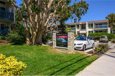 603 S Prospect Avenue #205, Redondo Beach, CA 90277 - Photo 1