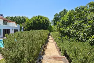 23 Country Meadow Rd, Rolling Hills Estates, CA 90274 - Photo 48