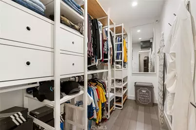 21 7th Place #510, Long Beach, CA 90802 - Photo 16