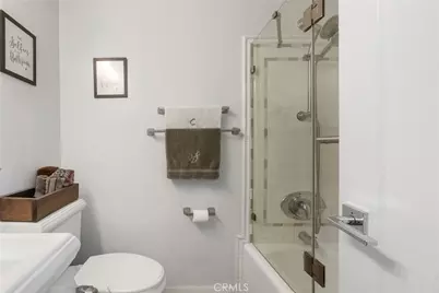21 7th Place #510, Long Beach, CA 90802 - Photo 20