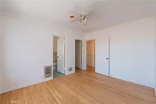 1964 Palmerston, Los Angeles, CA 90027 - Photo 32