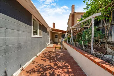 201 S Brookside Court, Anaheim, CA 92808 - Photo 20