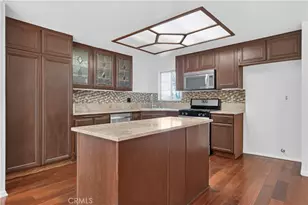 201 S Brookside Ct, Anaheim, CA 92808 - Photo 8