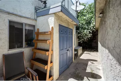 380 Temple Avenue, Long Beach, CA 90814 - Photo 16