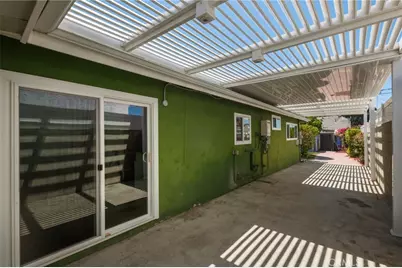 1014 E O, Wilmington, CA 90744 - Photo 32