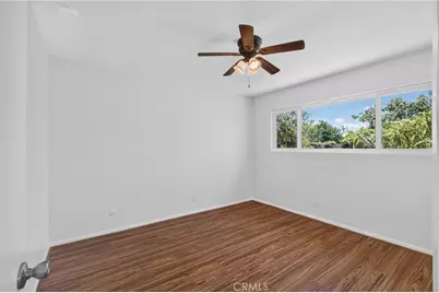 1014 E O, Wilmington, CA 90744 - Photo 18