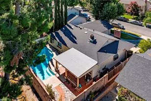 21115 Altena Dr, Saugus, CA 91350 - Photo 34