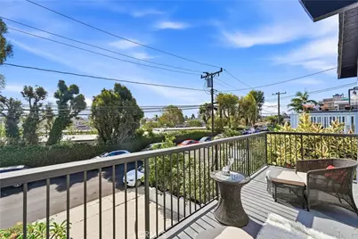1729 Axenty Way, Redondo Beach, CA 90278 - Photo 8