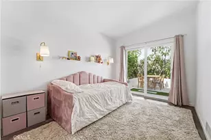 1729 Axenty Way, Redondo Beach, CA 90278 - Photo 24