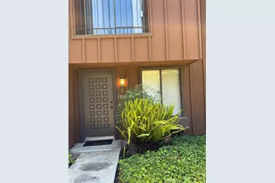 1983 Mount Shasta, San Pedro, CA 90732 - Photo 2