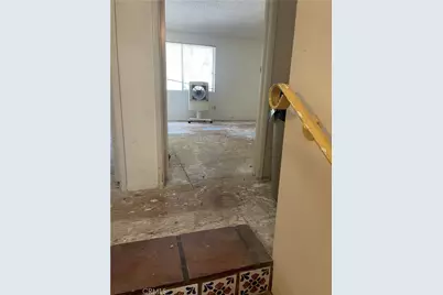 294 S Marengo, Pasadena, CA 91101 - Photo 4