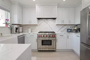 110 S Prospect Ave, Redondo Beach, CA 90277 - Photo 20