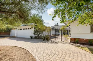 11 Branding Iron, Rolling Hills Estates, CA 90274 - Photo 2