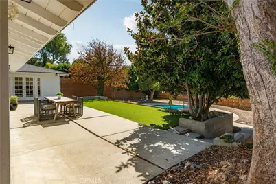 11 Branding Iron, Rolling Hills Estates, CA 90274 - Photo 20