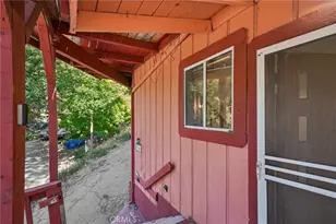 23840 Zuger Dr, Crestline, CA 92325 - Photo 6
