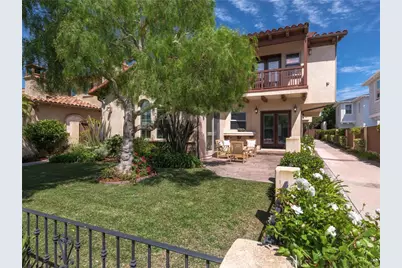 714 Elvira Avenue #A, Redondo Beach, CA 90277 - Photo 1