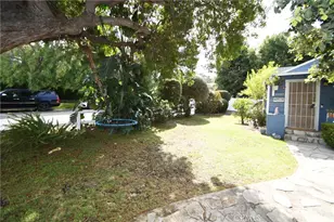 24263 Los Codona, Torrance, CA 90505 - Photo 40