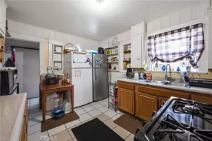 614 Gulf, Wilmington, CA 90744 - Photo 8