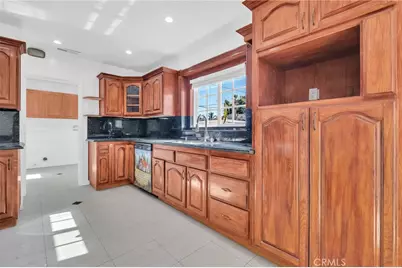 11945 209th, Lakewood, CA 90715 - Photo 24