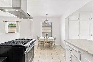 2650 S Dolphin St, San Pedro, CA 90731 - Photo 16