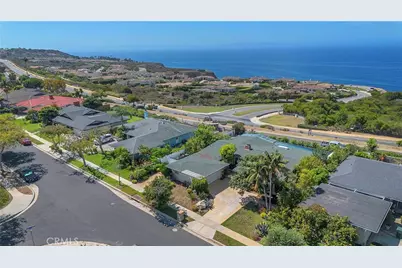 30327 Via Cambron, Rancho Palos Verdes, CA 90275 - Photo 10