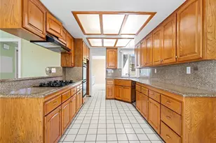 2315 W 230th Pl, Torrance, CA 90501 - Photo 8