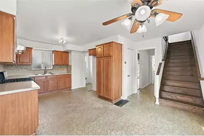 1402 W 1st Street, San Pedro, CA 90732 - Photo 10