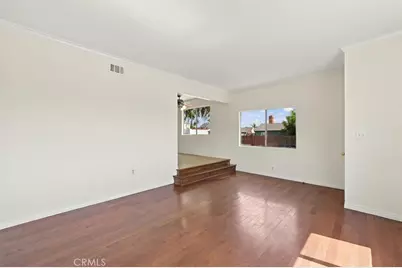 1402 W 1st Street, San Pedro, CA 90732 - Photo 4