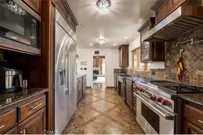 4057 Via Pavion, Palos Verdes Estates, CA 90274 - Photo 8
