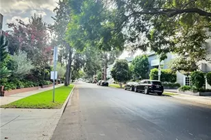 2205 S Bentley Ave, Los Angeles, CA 90064 - Photo 36