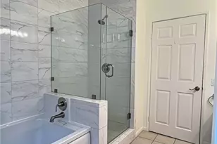 2205 S Bentley Ave, Los Angeles, CA 90064 - Photo 28