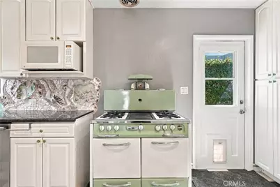 1100 E Whiting Avenue, Fullerton, CA 92831 - Photo 14