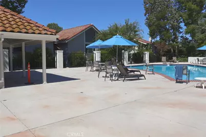 929 Thistlegate, Oak Park, CA 91377 - Photo 26