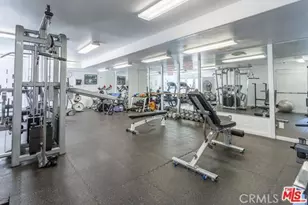 8650 Gulana Ave, Playa del Rey, CA 90293 - Photo 28